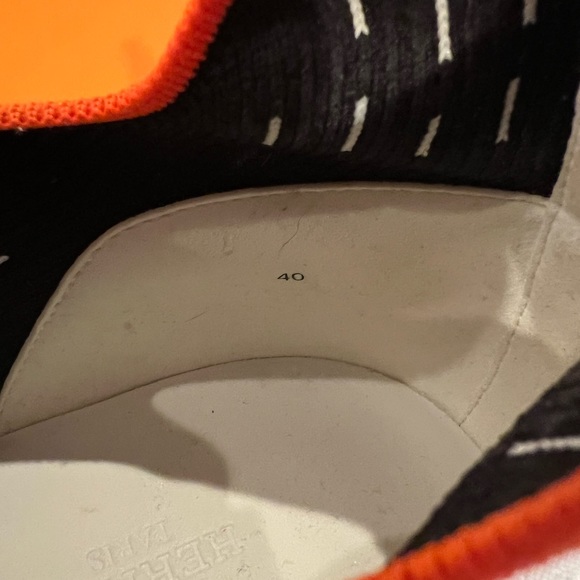 New item!! Hermes Sneakers - Picture 11 of 16